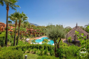 ViVi Homes - Boho Sunrise Alminar Pool, Garden & Terrace